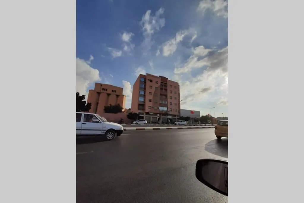 Bright Air Conditioned Apartment Near City Center Marrakesh